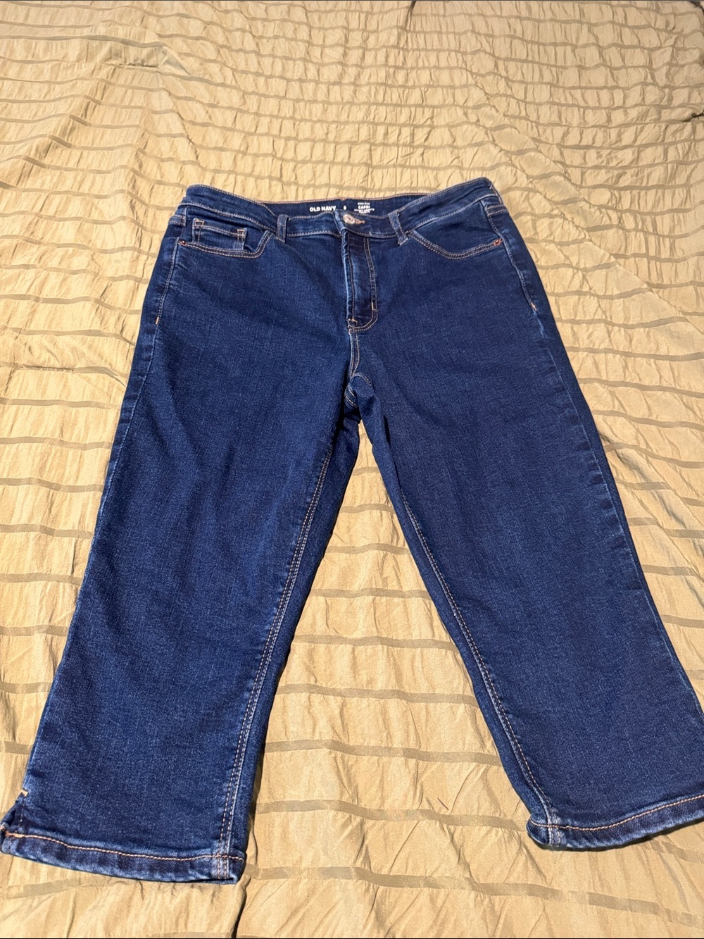 Old Navy Capri jeans with top! - Picture 6 of 8